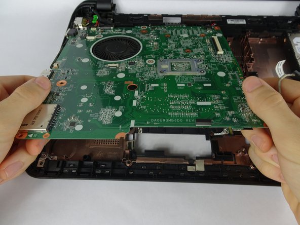 HP 15-f009wm Cooling System Replacement, Motherboard: crwdns2935265:020crwdnd2935265:02crwdnd2935265:02crwdne2935265:0